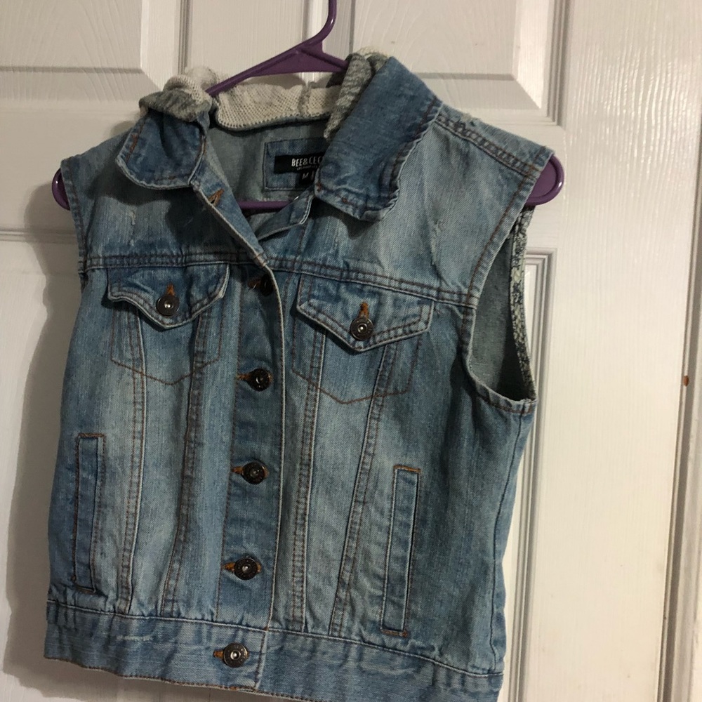 Bee & Ceci sleeveless jacket